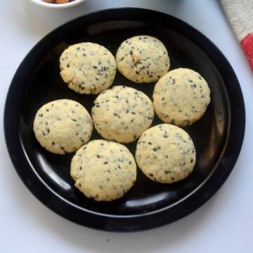 Tahini and Badam Cookies