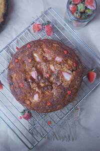 Eggless Strawberry Cake