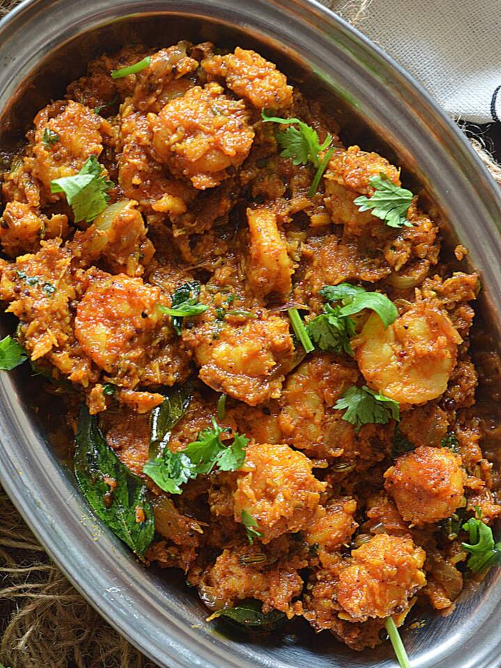 Prawn Chukka topped with Cilantro in a serving bowl.
