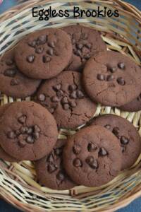 Eggless Brookies