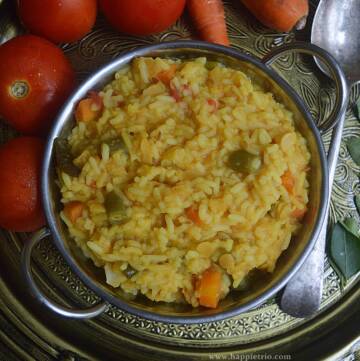 Instant pot khichdi with vegetables