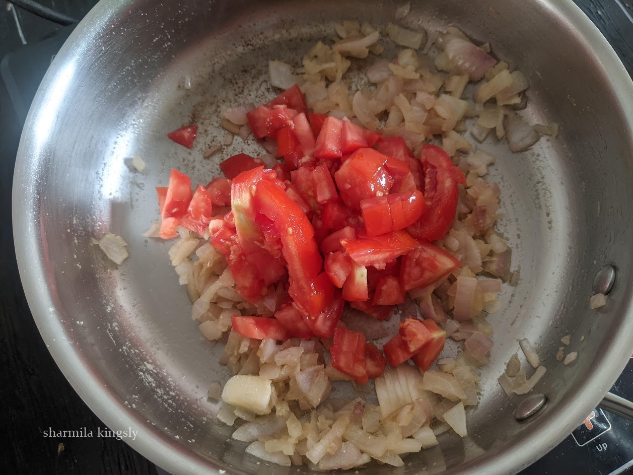 Capsicum Butter Masala ( Capsicum Curry ) - Cook with Sharmila